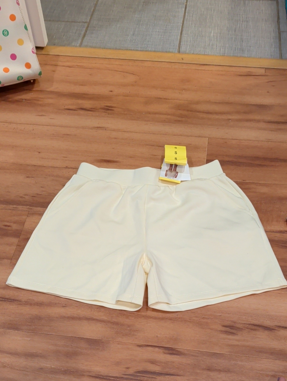 Lazypants Butter Yellow Soft Loungewear Pj Pajamas Shorts  Pockets 5in Inseam